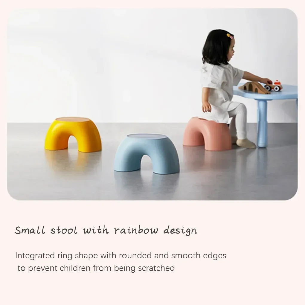 A28 Plastic rainbow shape footstool safety children's footstool seat
