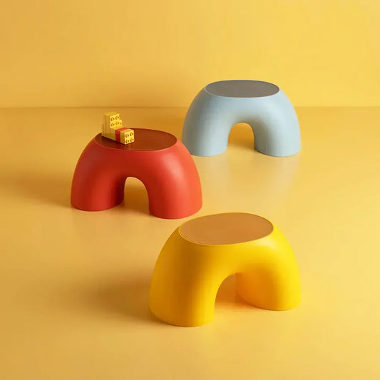 A28 Plastic rainbow shape footstool safety children's footstool seat